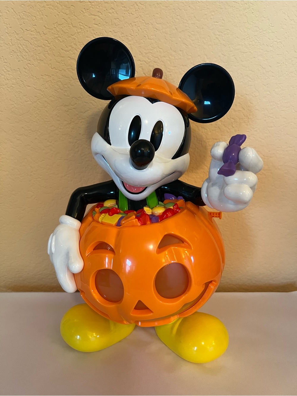 Disney Parks Mickey Mouse Halloween Pumpkin Popcorn Bucket Lights Up